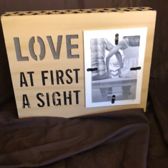 BRAND NEW LOVE AT FIRST SIGHT LIGHT PICTURE FRAME - Picture 7 of 7